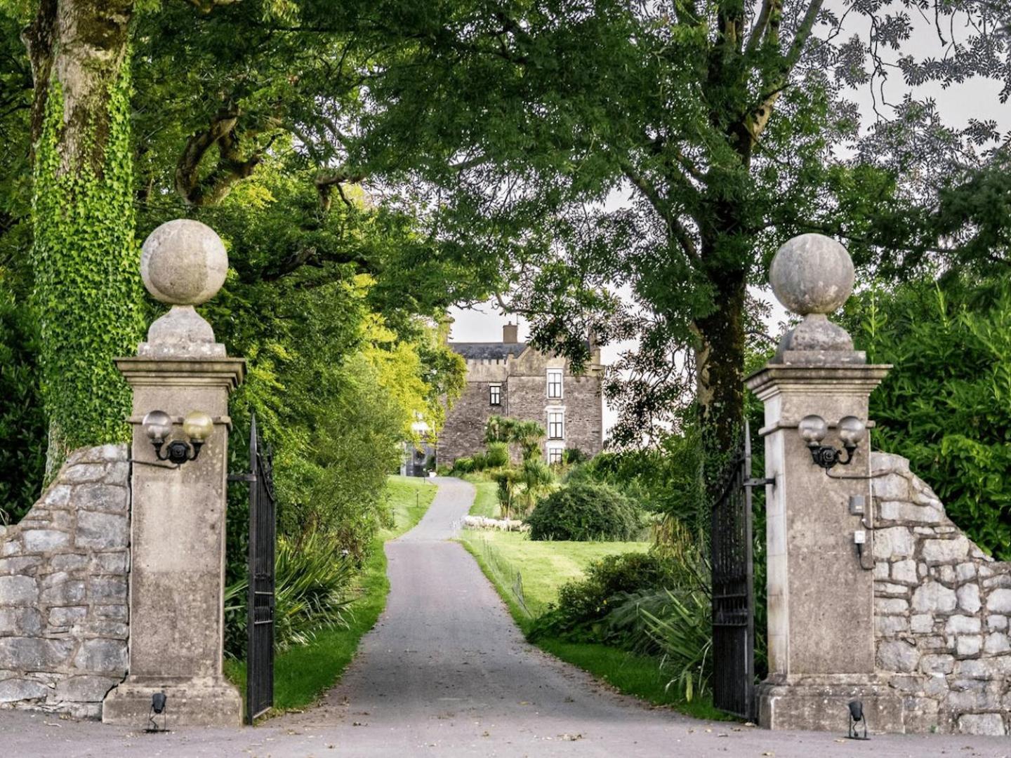 Ballea Castle Cork Esterno foto
